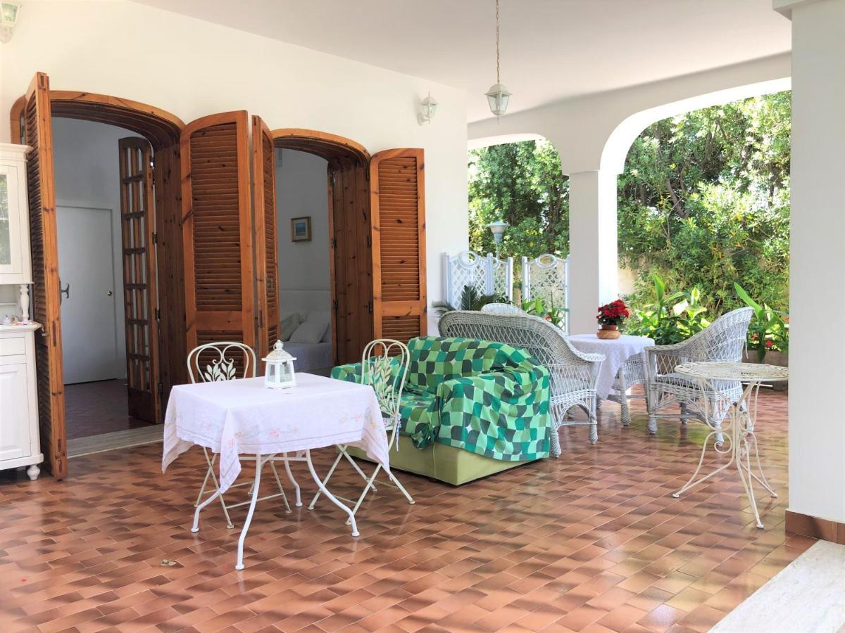 B&B Il Villino Torre Dell'Orso Exterior photo