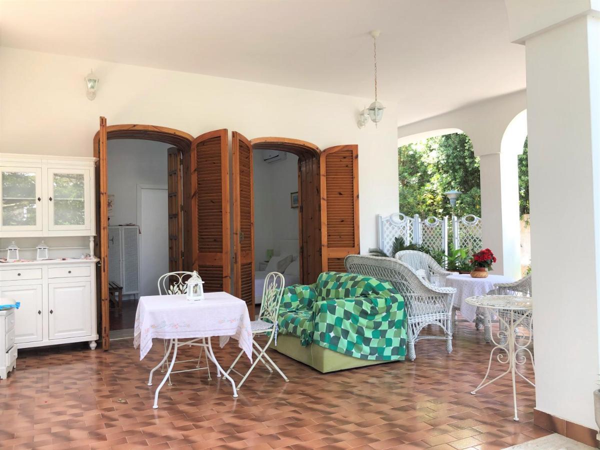 B&B Il Villino Torre Dell'Orso Exterior photo