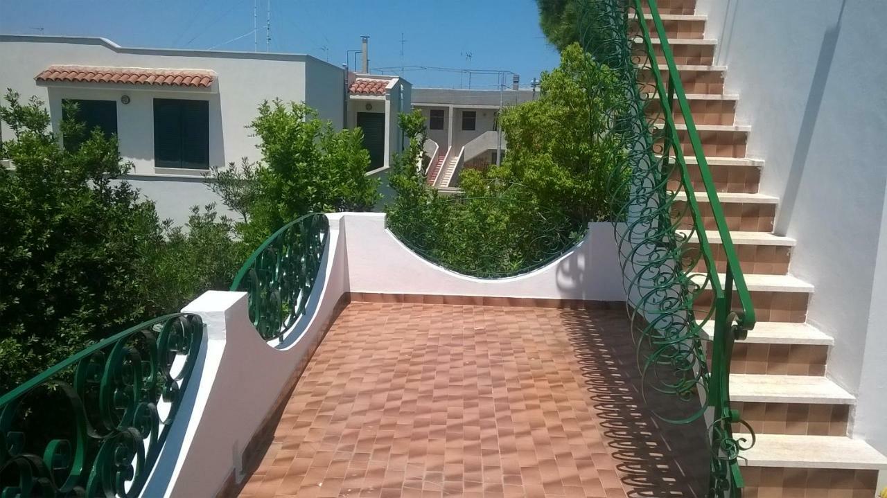 B&B Il Villino Torre Dell'Orso Exterior photo